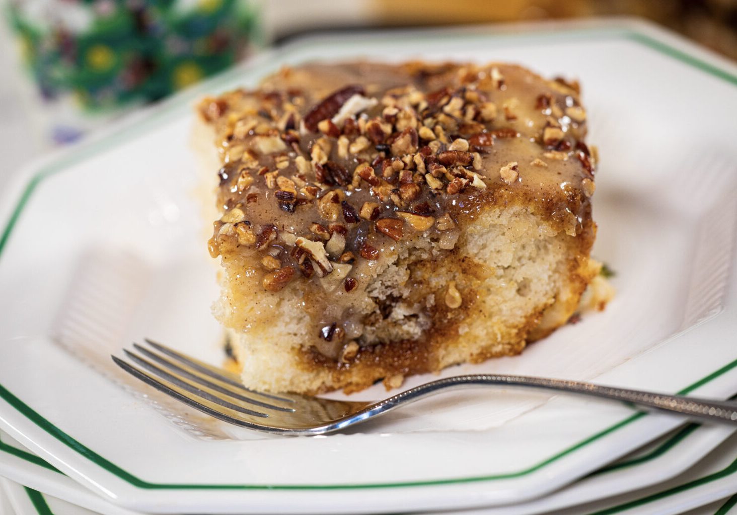 Gingerbread Buttermilk Cinnamon Rolls with Browned Butter Frosting